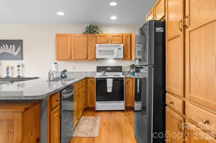 218 Slope View Dr, Sugar Mountain, NC 28604 - Photo 14