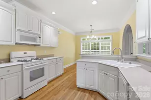 1366 Crown Ridge Dr, Fort Mill, SC 29708 - Photo 22