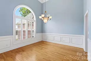 1366 Crown Ridge Dr, Fort Mill, SC 29708 - Photo 6