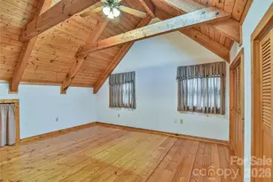 896 Aiken Rd, Asheville, NC 28804 - Photo 16