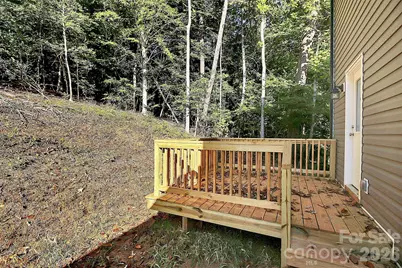 2595 Henry Falls Drive, Hickory, NC 28602 - Photo 32
