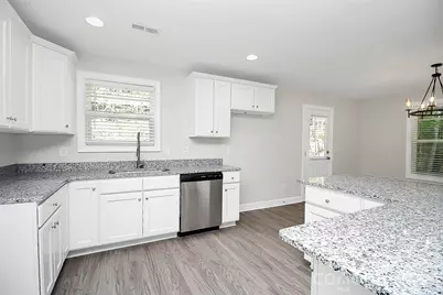 2595 Henry Falls Drive, Hickory, NC 28602 - Photo 10