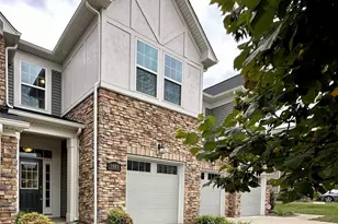 5840 Clan MacLaine Dr, Charlotte, NC 28278 - Photo 2