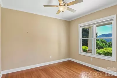 959 Silverglen Way, Hendersonville, NC 28792 - Photo 24