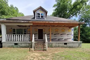 687 Parkway Dr, Chester, SC 29706 - Photo 2