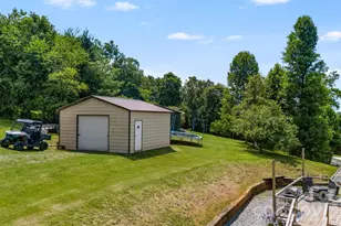 256 Phillips Valley Rd, Mars Hill, NC 28754 - Photo 40