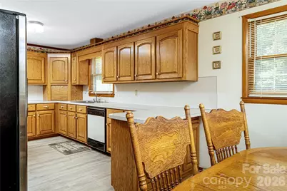 2234 Kool Park Road NE, Hickory, NC 28601 - Photo 10