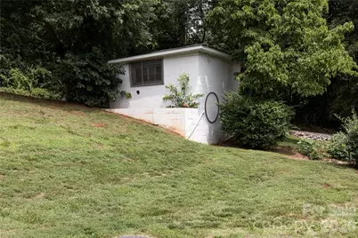 2234 Kool Park Road NE, Hickory, NC 28601 - Photo 36