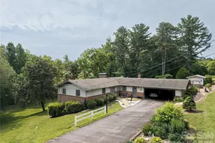 2234 Kool Pk Rd NE, Hickory, NC 28601 - Photo 2