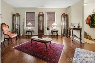1600 Teddington Dr, Charlotte, NC 28214 - Photo 10
