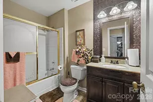 1600 Teddington Dr, Charlotte, NC 28214 - Photo 22