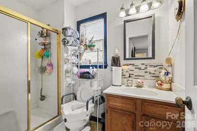 1600 Teddington Drive, Charlotte, NC 28214 - Photo 22