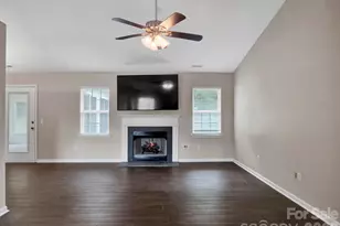 1460 Julius Dr, Salisbury, NC 28147 - Photo 8