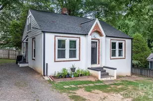 331 5th Ave SE, Hickory, NC 28602 - Photo 2
