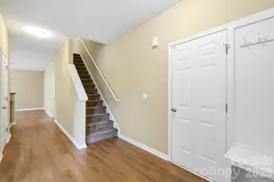 2740 Bramble Ridge Ct, Charlotte, NC 28215 - Photo 6