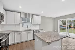 609 Nesbe St, Lancaster, SC 29720 - Photo 12