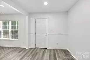 5333 Esther Ln, Charlotte, NC 28214 - Photo 12