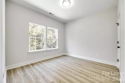 3418 Peligreni Street, Charlotte, NC 28208 - Photo 4