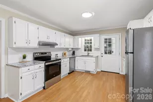 5381 Woodside Dr, Rock Hill, SC 29732 - Photo 10