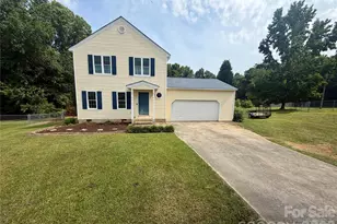 7126 Windsong Way, Wingate, NC 28174 - Photo 2
