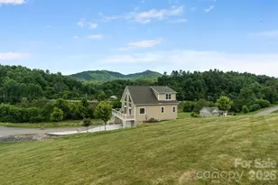 49 Grace Ct, Mars Hill, NC 28754 - Photo 12