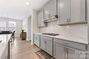 346 W Waterlynn Rd, Mooresville, NC 28117 - Photo 6
