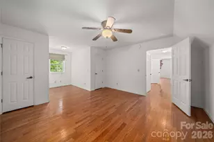 847 N Lakeside Dr, Hendersonville, NC 28739 - Photo 14