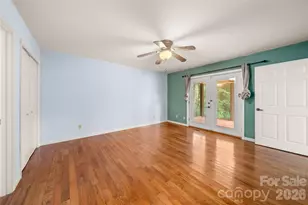 847 N Lakeside Dr, Hendersonville, NC 28739 - Photo 6