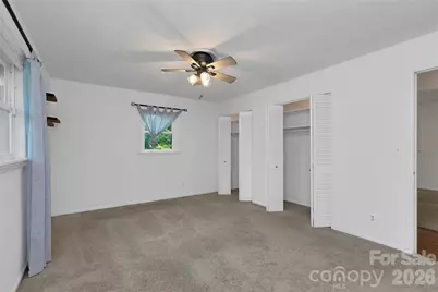 138 Surry Lane, Hendersonville, NC 28791 - Photo 18