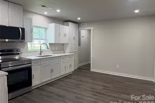 803 Gordon St, Monroe, NC 28112 - Photo 10