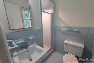 609 Hawthorn Ave, Albemarle, NC 28001 - Photo 16