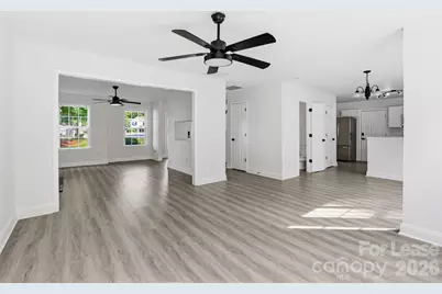 512 Bearbrook Lane, Gastonia, NC 28052 - Photo 6