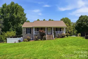 107 Brendle Ln, Troutman, NC 28166 - Photo 2