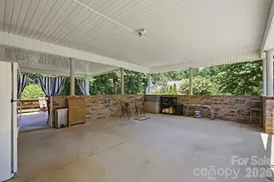 107 Brendle Ln, Troutman, NC 28166 - Photo 8