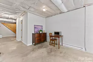 64 Wyoming Rd, Asheville, NC 28803 - Photo 24