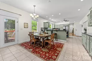 64 Wyoming Rd, Asheville, NC 28803 - Photo 6