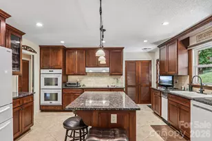 57 Chateau Ln, Waynesville, NC 28786 - Photo 14