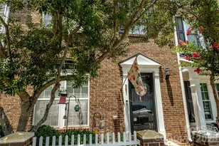 961 Coolsprings Ln, Rock Hill, SC 29730 - Photo 2