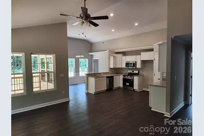 5900 Flamingo Drive #4, Conover, NC 28613 - Photo 10