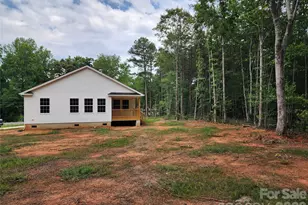 5900 Flamingo Dr, Conover, NC 28613 - Photo 28