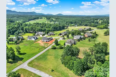 3615 Cornwell Court, Morganton, NC 28655 - Photo 6