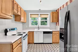 72 Ivanhoe Ave, Asheville, NC 28806 - Photo 12