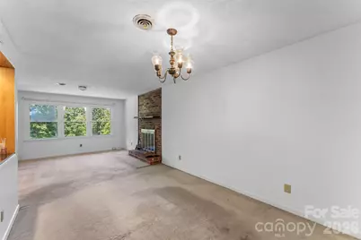32 Swanns View Drive, Marion, NC 28752 - Photo 8