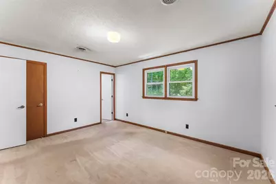 32 Swanns View Drive, Marion, NC 28752 - Photo 18