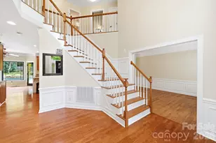 6821 Hollow Oak Dr, Charlotte, NC 28227 - Photo 4