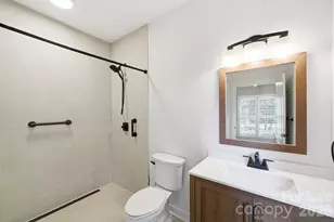 6821 Hollow Oak Dr, Charlotte, NC 28227 - Photo 16
