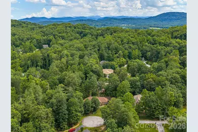 104 Arrowood Lane, Hendersonville, NC 28791 - Photo 34
