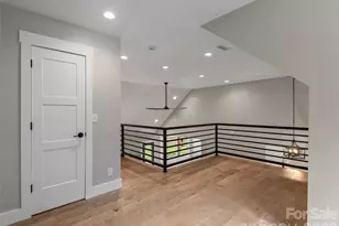104 Arrowood Ln, Hendersonville, NC 28791 - Photo 28