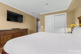 310 Bowling Park Rd, Asheville, NC 28803 - Photo 18