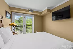 310 Bowling Park Rd, Asheville, NC 28803 - Photo 22